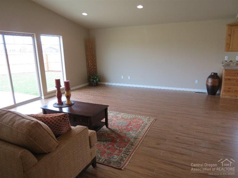 Julina Park - Residential