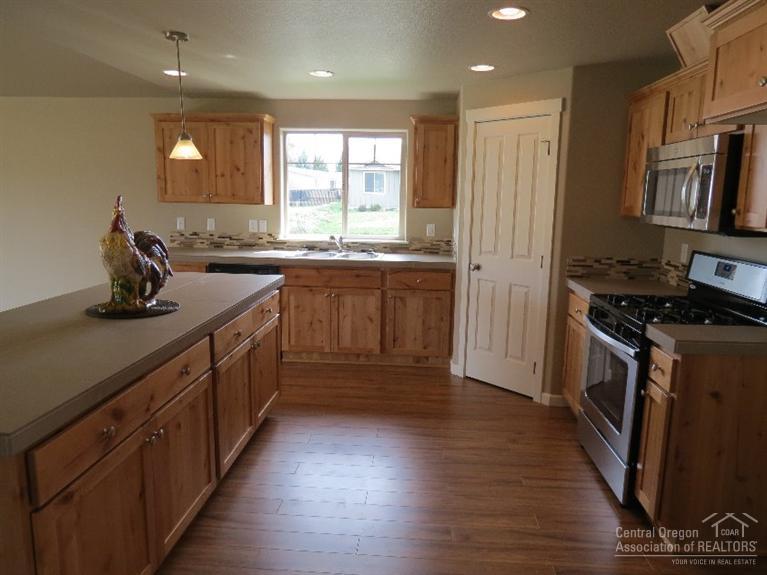 Julina Park - Residential