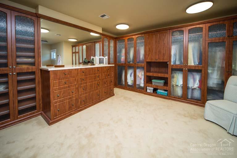 Barclay Place - Residential