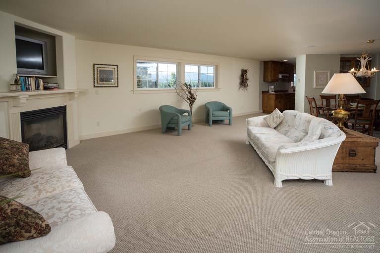 Barclay Place - Residential