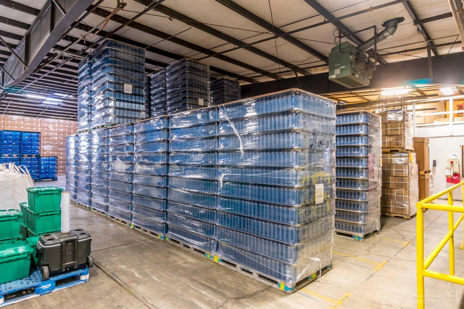 CLAJ - Commercial Sale