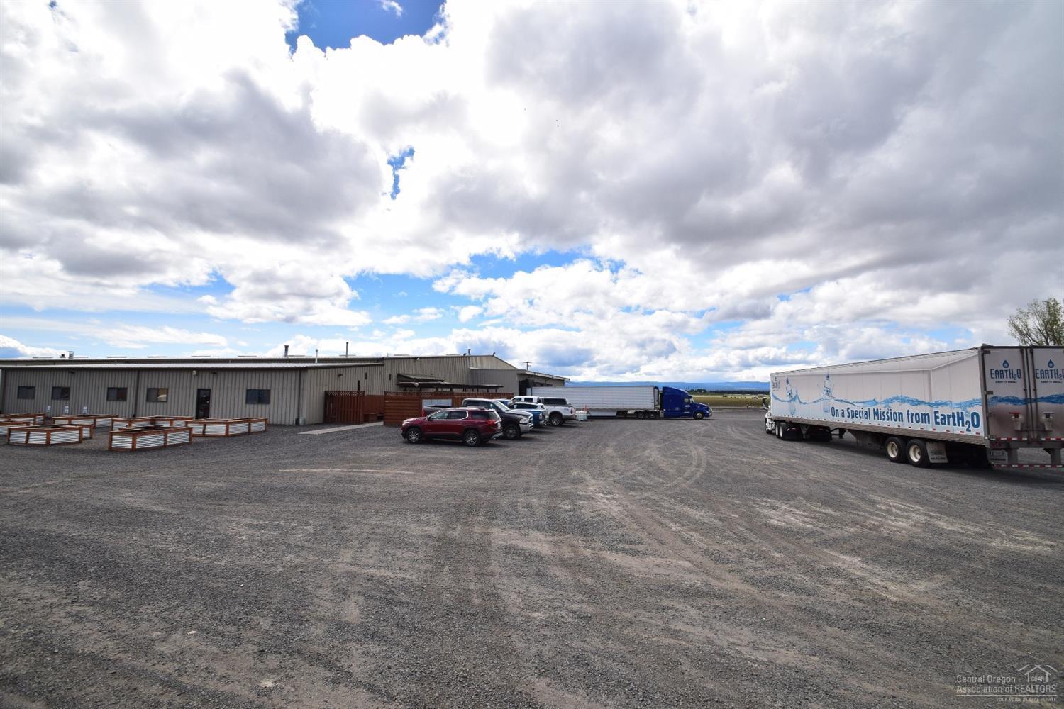 CLAJ - Commercial Sale