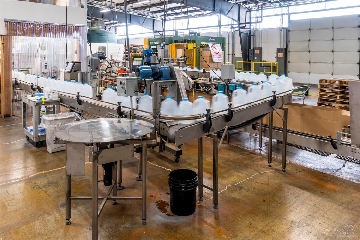 CLAJ - Commercial Sale