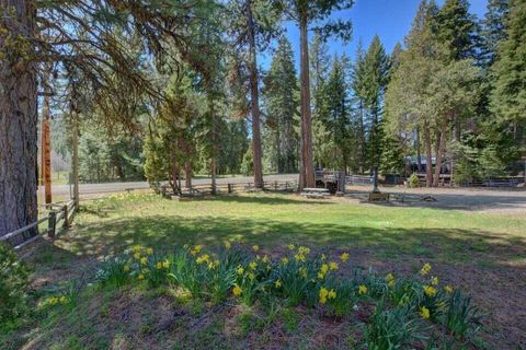 Tiny photo for 4836 Hyatt Prairie Road, Ashland, OR 97520 (MLS # 220216907)