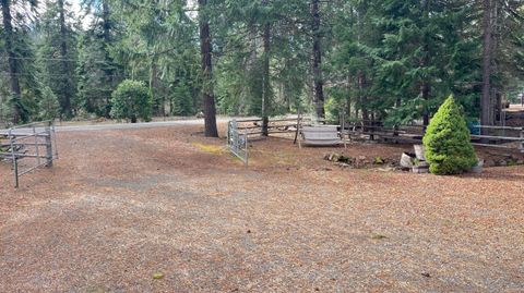 Tiny photo for 4836 Hyatt Prairie Road, Ashland, OR 97520 (MLS # 220216907)