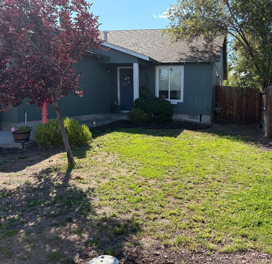 Looking to downsize or dip your toe in the homeownership pool? You don't want to miss this single-level town home. Offering an open concept floor plan that makes everyday living effortless. Enjoy the natural flow between the kitchen, dining area, and great room—ideal for everything from quiet mornings to lively gatherings. Step outside to a private side patio and fully fenced backyard, a perfect retreat for relaxing, entertaining, or cultivating your garden oasis.
Inside, the spacious primary suite features a walk-in closet, ensuite bath, and a flexible nook for a desk or reading area. Two additional guest rooms, and a 2nd full bath, provide versatility for hobbies, a home gym, remote work, or overnight visitors. The oversized two-car garage adds even more functionality, with ample room for storage and gear.
Thoughtfully designed and full of practical charm, this home is a seamless blend of comfort, flexibility, and everyday convenience.