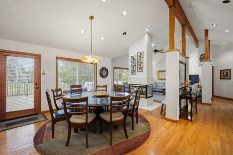 Tiny photo for 58101 Tournament Lane #18, Sunriver, OR 97707 (MLS # 220217312)