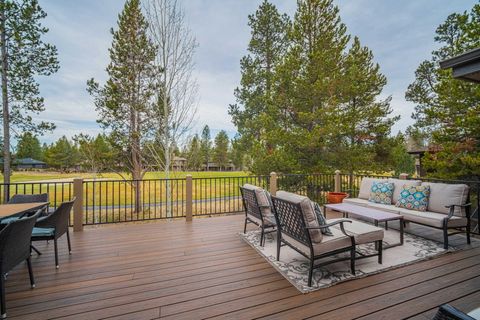 Tiny photo for 58101 Tournament Lane #18, Sunriver, OR 97707 (MLS # 220217312)