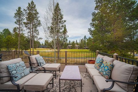 Photo of 58101 Tournament Lane #18, Sunriver, OR 97707 (MLS # 220217312)