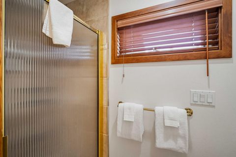 Tiny photo for 58101 Tournament Lane #18, Sunriver, OR 97707 (MLS # 220217312)