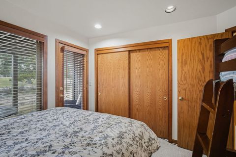 Tiny photo for 58101 Tournament Lane #18, Sunriver, OR 97707 (MLS # 220217312)