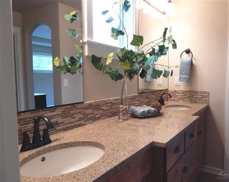 Awbrey Woods - Residential