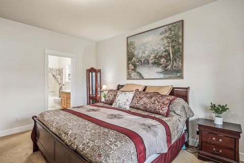 Tiny photo for 20663 Jayhawk Lane, Bend, OR 97702 (MLS # 220211990)