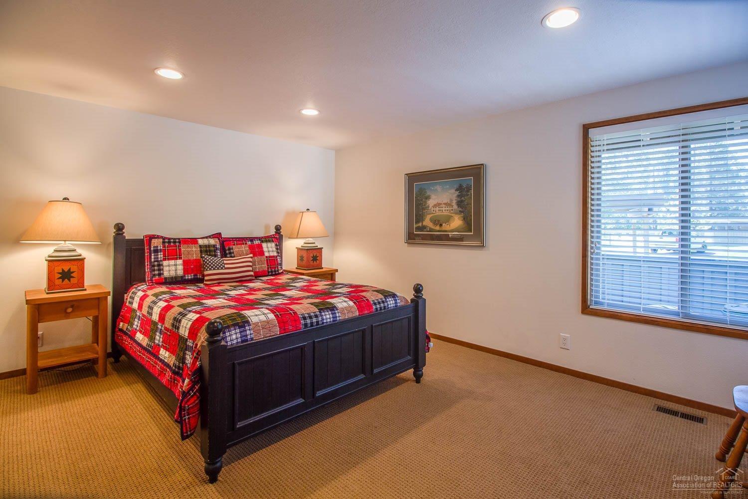 Quelah Condos - Residential