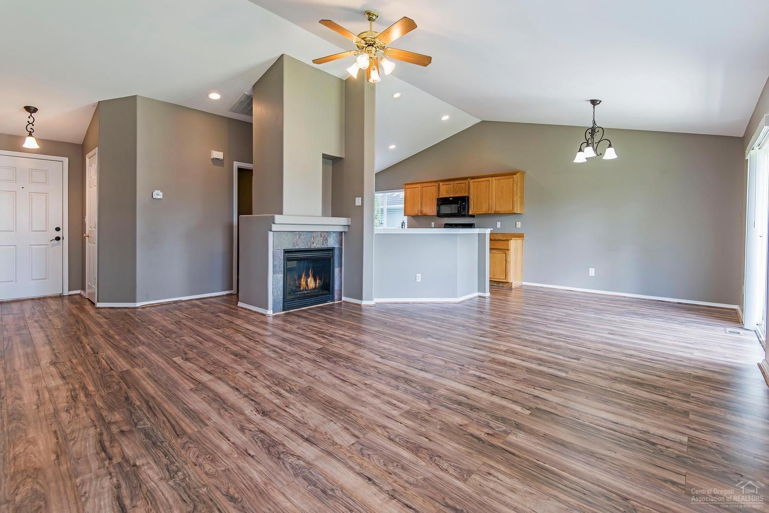 Elkhorn Estates - Residential