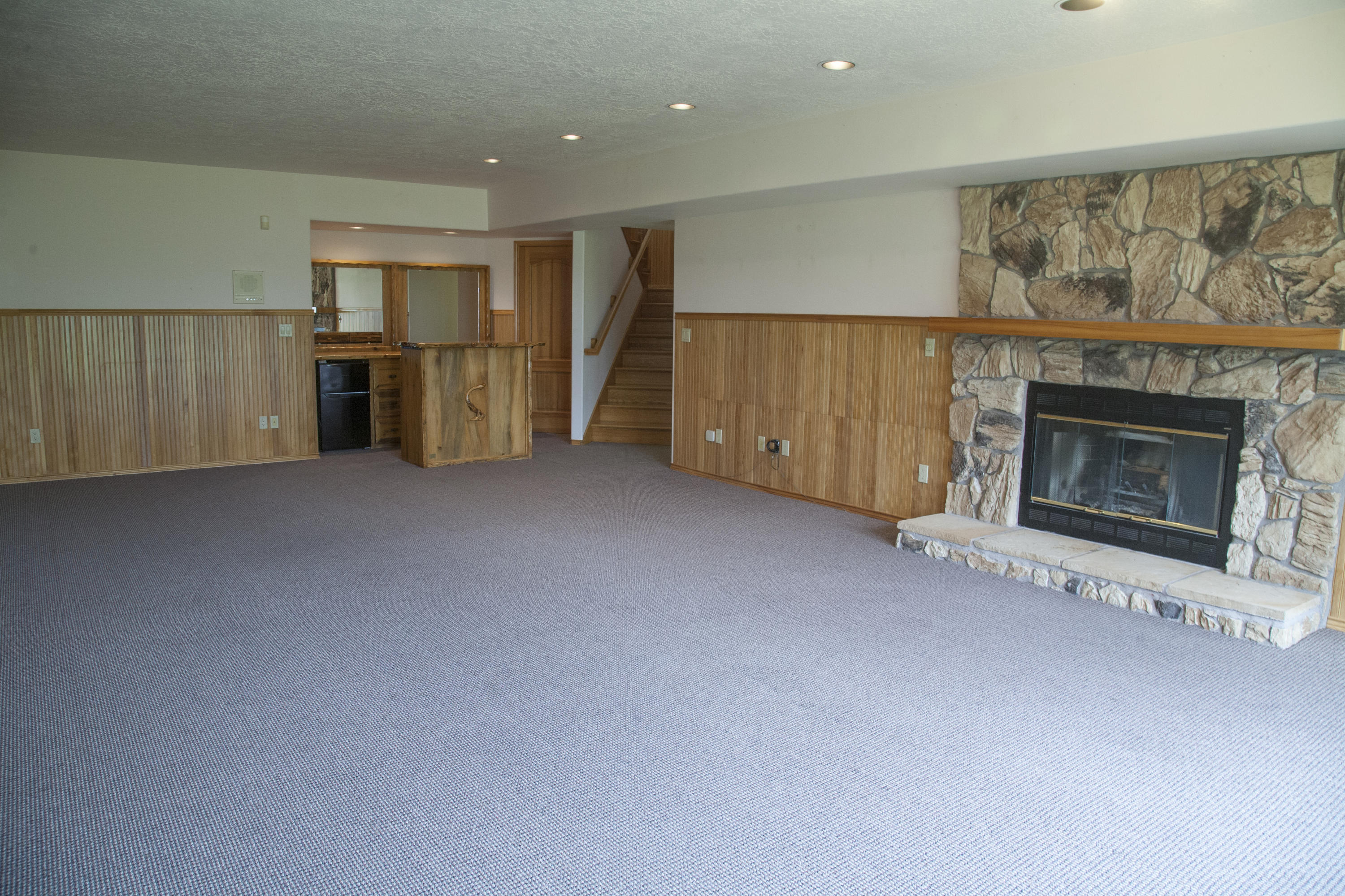 Country View Est - Residential