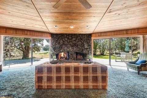 Tiny photo for 63510 Gentry Loop, Bend, OR 97701 (MLS # 220224418)