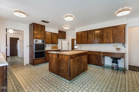 Tiny photo for 63510 Gentry Loop, Bend, OR 97701 (MLS # 220224418)