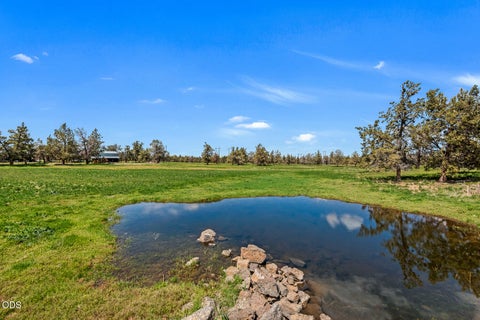 Tiny photo for 63510 Gentry Loop, Bend, OR 97701 (MLS # 220224418)
