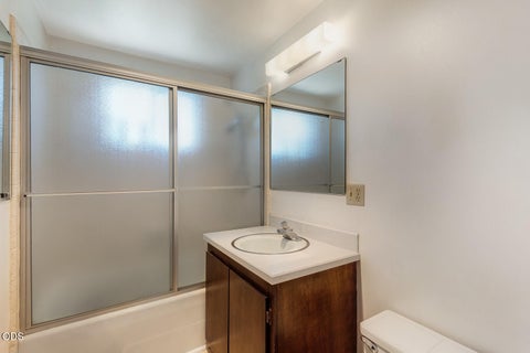 Tiny photo for 63510 Gentry Loop, Bend, OR 97701 (MLS # 220224418)