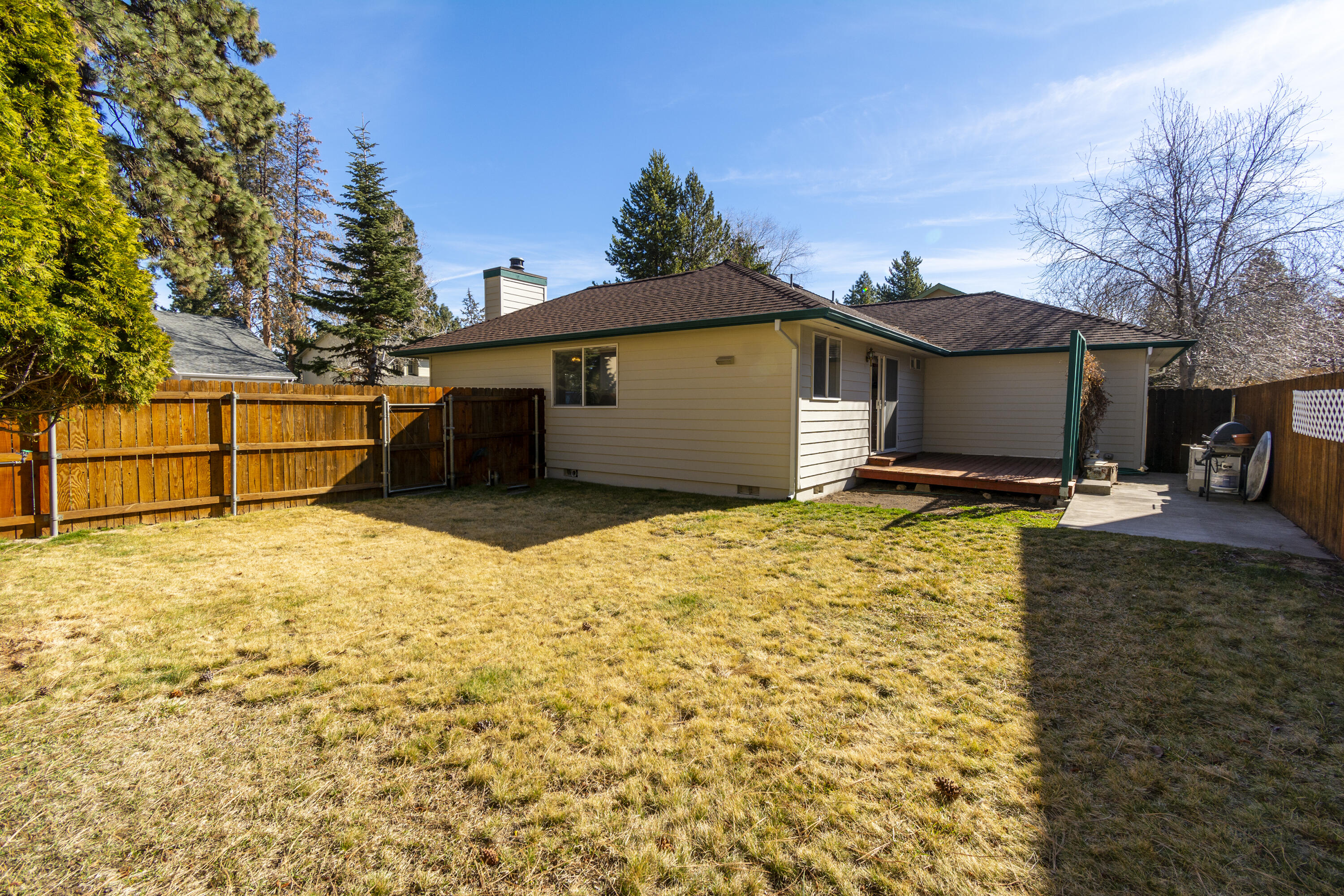 Deer Pointe Village - Residential