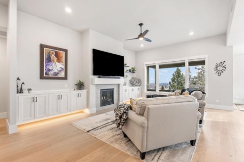 Tiny photo for 3038 NW Butte View Drive, Bend, OR 97703 (MLS # 220215613)