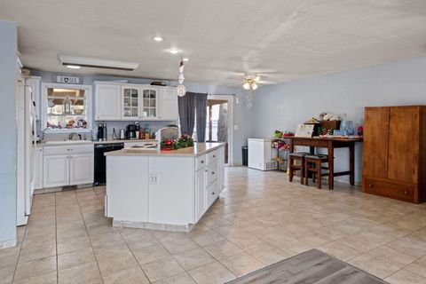 Tiny photo for 11198 NW Morrow Avenue, Prineville, OR 97754 (MLS # 220212992)