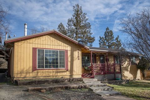 Tiny photo for 11198 NW Morrow Avenue, Prineville, OR 97754 (MLS # 220212992)