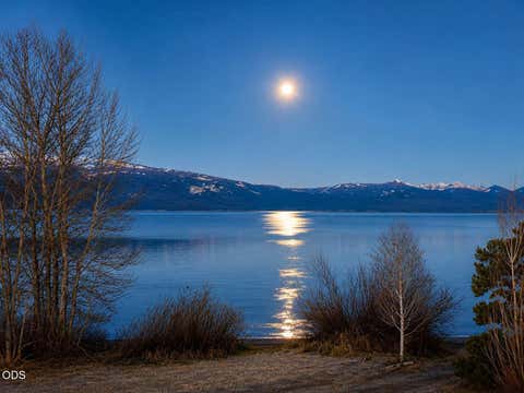 Photo of 33706 Modoc Point Road, Chiloquin, OR 97624 (MLS # 220224431)
