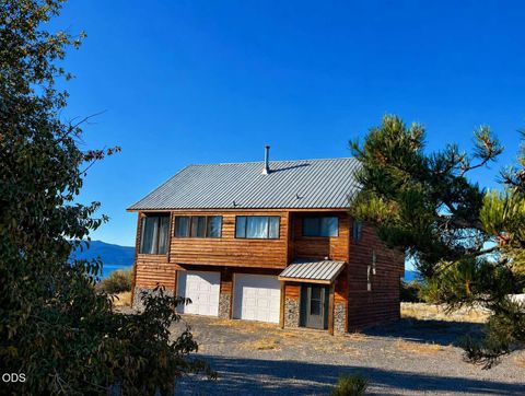 Tiny photo for 33706 Modoc Point Road, Chiloquin, OR 97624 (MLS # 220224431)