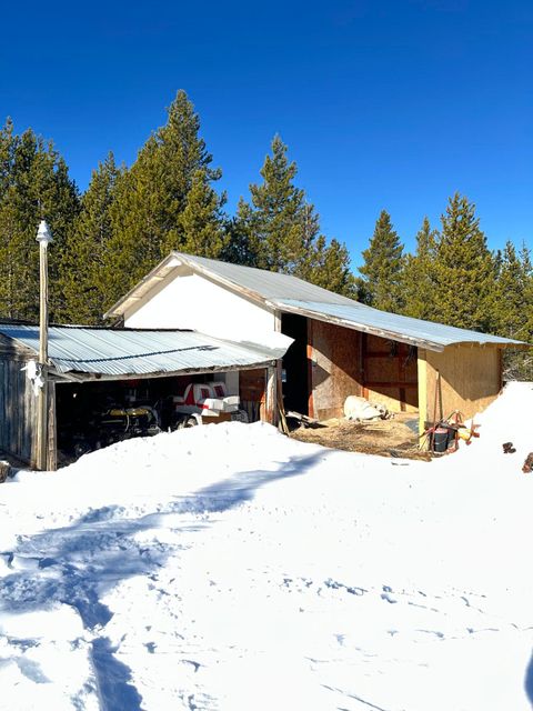 Tiny photo for 123977 Surveyor Road, Crescent Lake, OR 97733 (MLS # 220214255)
