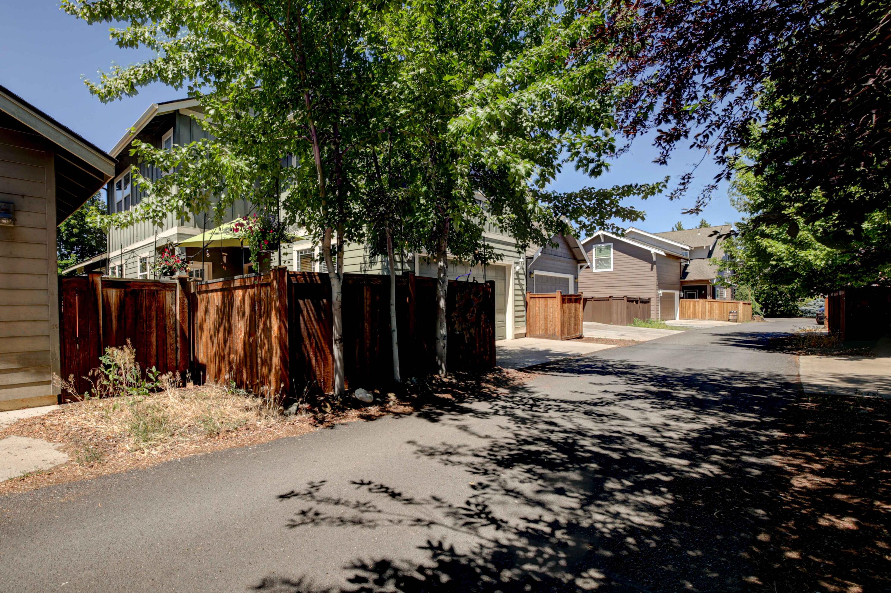 Oakview - Residential