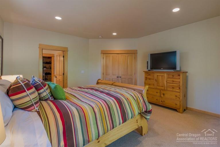 Fairway Crest Village - Residential