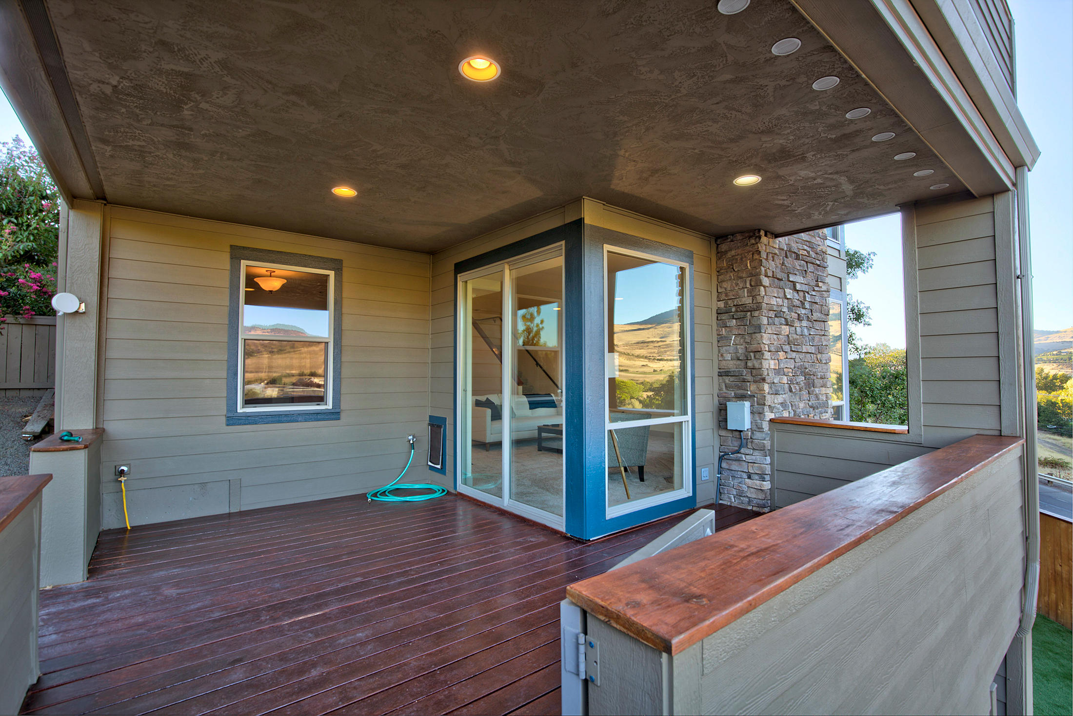 Oaks Of Ashland, The - Residential