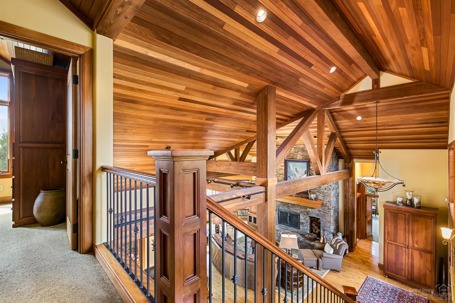 Broken Top - Residential