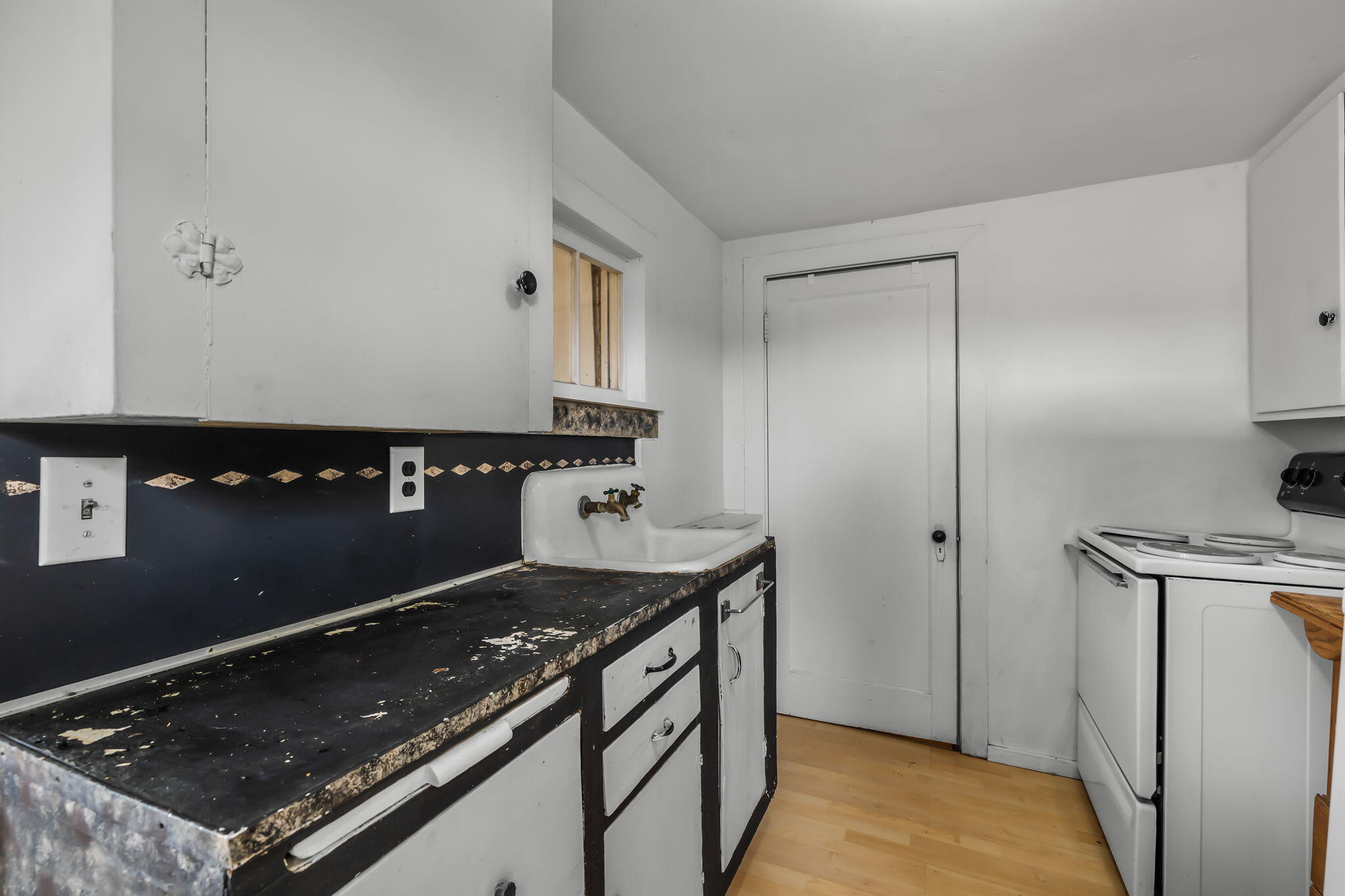 Oregon + Western - Residential