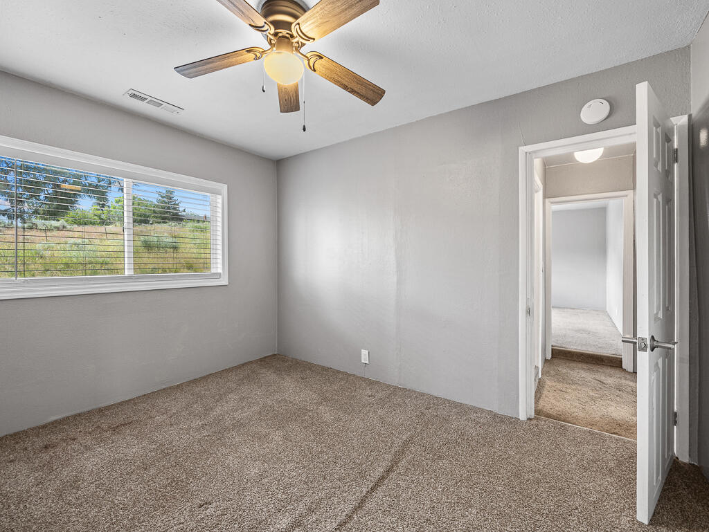 Klamath Falls -Klamath Lake Addition - Residential