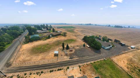 Tiny photo for 998 NE Brown Drive, Madras, OR 97741 (MLS # 220226274)