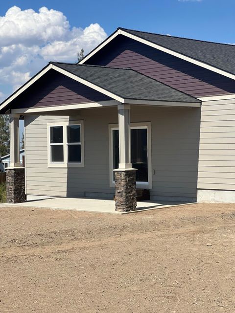 Tiny photo for 3236 NW Dogwood Avenue #Lot 27, Redmond, OR 97756 (MLS # 220215093)