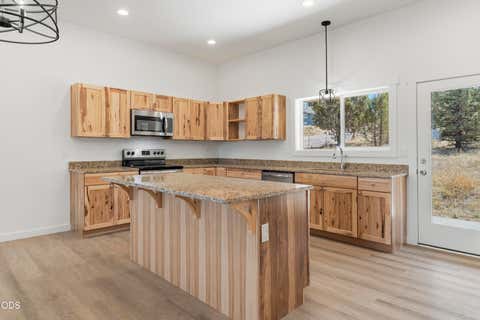 Tiny photo for 8111 SW High Cone Drive, Terrebonne, OR 97760 (MLS # 220227274)