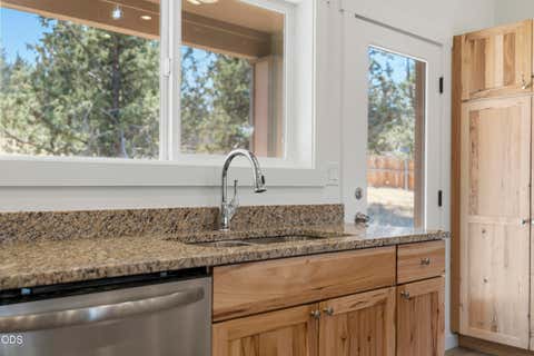 Tiny photo for 8111 SW High Cone Drive, Terrebonne, OR 97760 (MLS # 220227274)