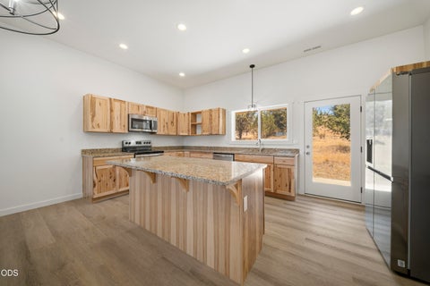 Tiny photo for 8111 SW High Cone Drive, Terrebonne, OR 97760 (MLS # 220227274)