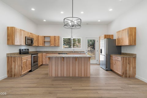 Tiny photo for 8111 SW High Cone Drive, Terrebonne, OR 97760 (MLS # 220227274)