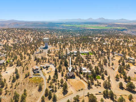 Tiny photo for 8111 SW High Cone Drive, Terrebonne, OR 97760 (MLS # 220227274)