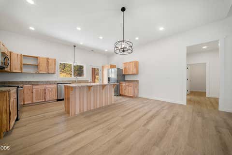 Tiny photo for 8111 SW High Cone Drive, Terrebonne, OR 97760 (MLS # 220227274)