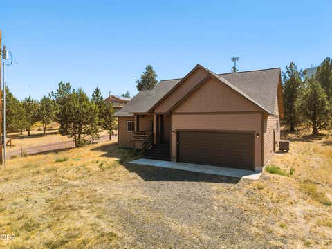 Tiny photo for 8111 SW High Cone Drive, Terrebonne, OR 97760 (MLS # 220227274)