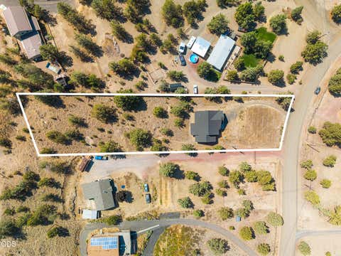 Tiny photo for 8111 SW High Cone Drive, Terrebonne, OR 97760 (MLS # 220227274)