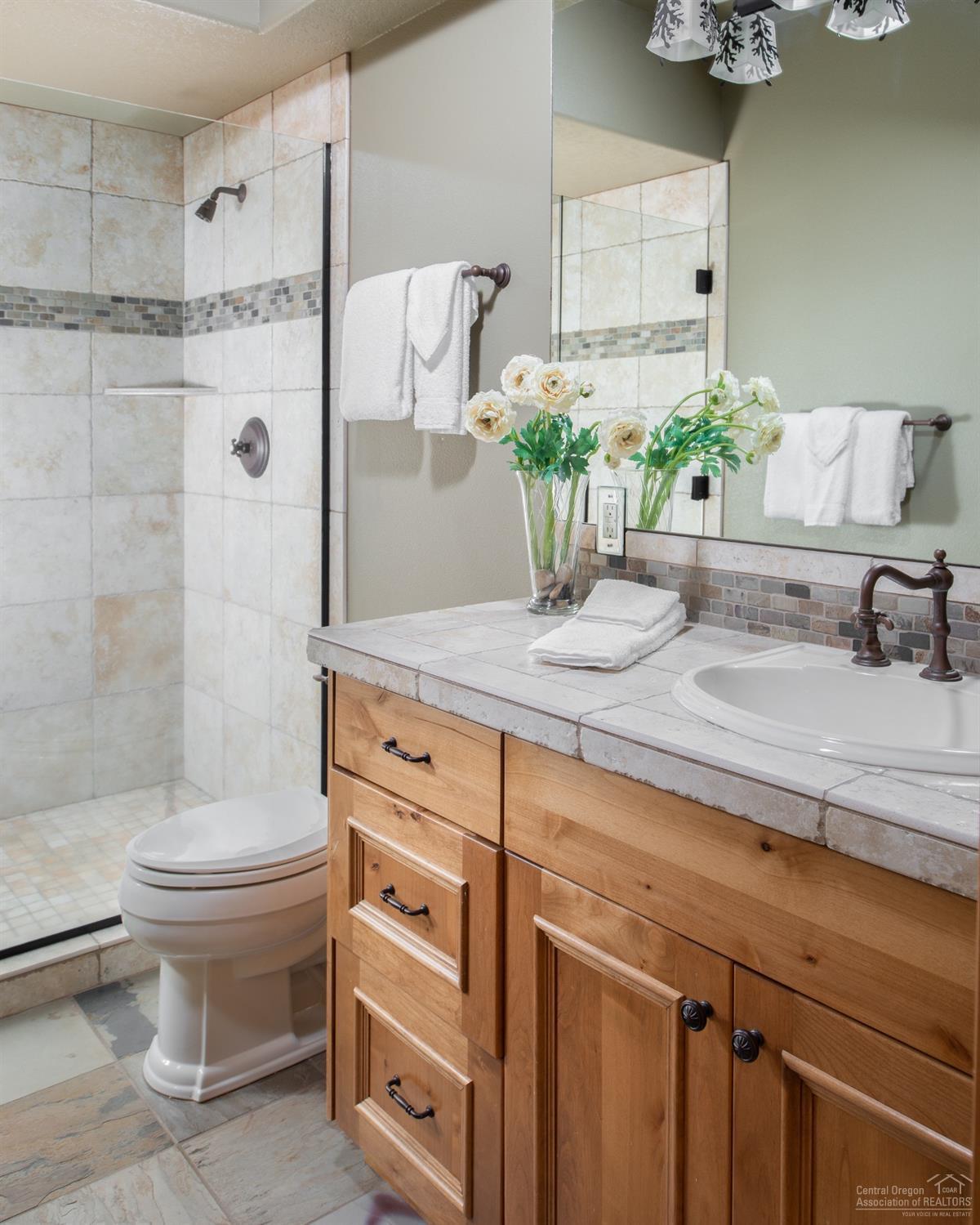 Fairway Point Villag - Residential