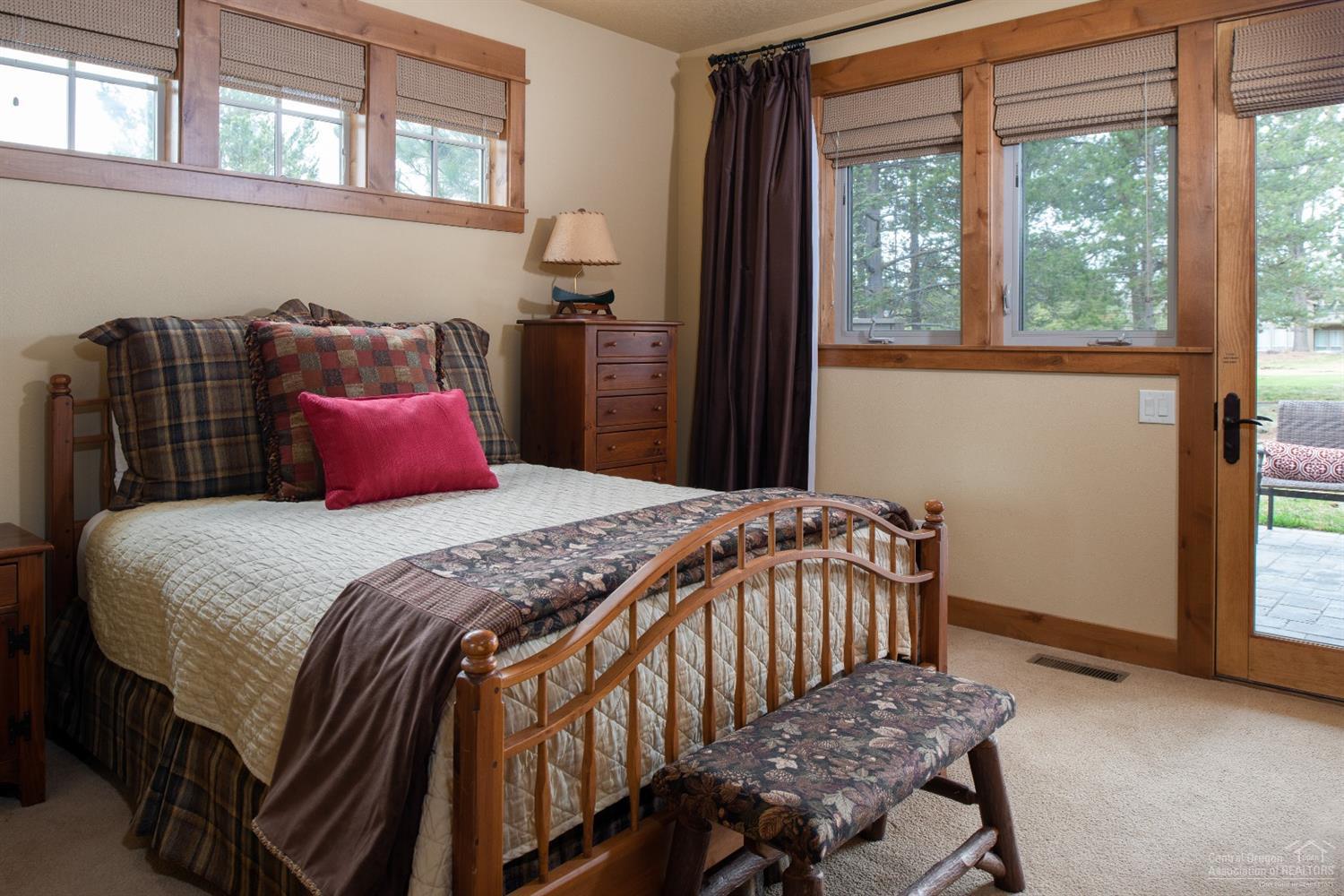 Fairway Point Villag - Residential