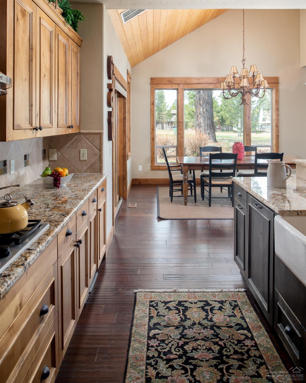 Fairway Point Villag - Residential